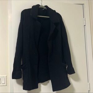 Brandy Melville black thick sweater, cardigan-coat with pockets and a collar